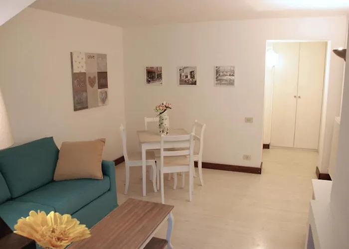 Palazzo Velli Апартаменты Рим