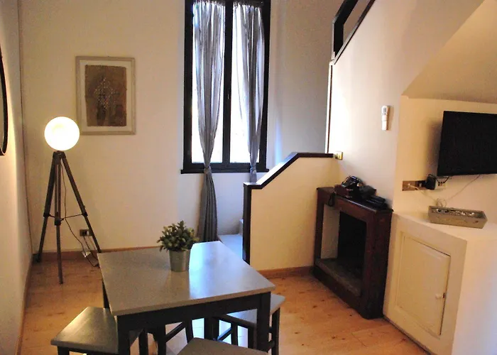 Palazzo Velli Апартаменты Рим